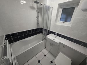 Photo 7- click for photo gallery